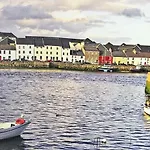 On The Wild Atlantic Way Apartment *